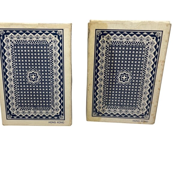 Vintage Best-Ever Plastic Coated Playing Cards Set Of 2 A64 - Picture 2 of 4
